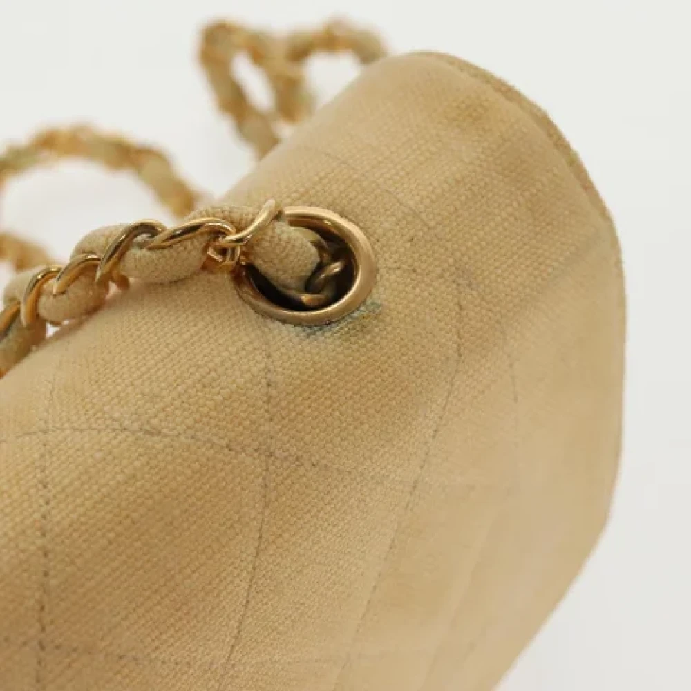 Chanel Vintage Pre-owned Canvas chanel-bags Beige Dames