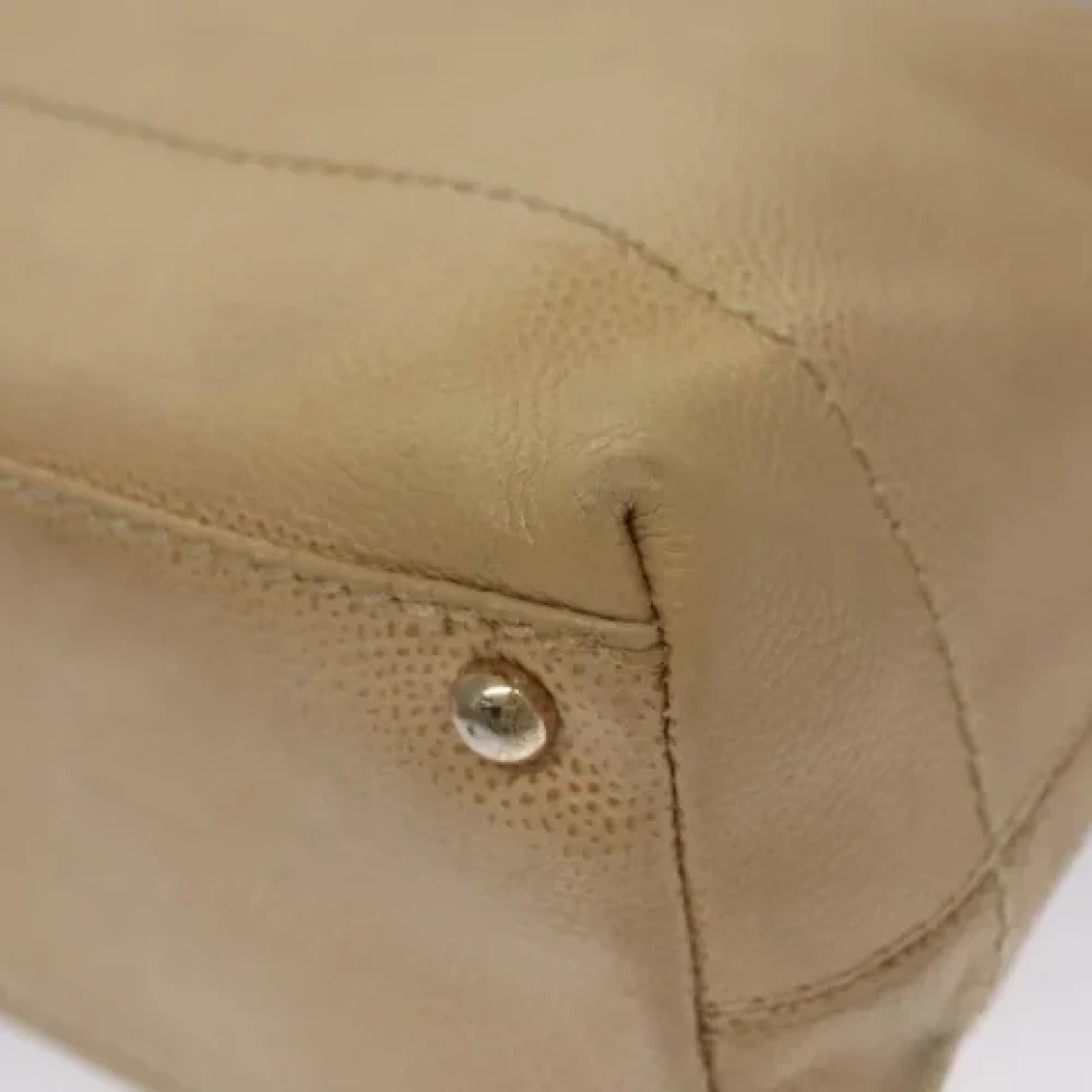 Chanel Vintage Pre-owned Leather chanel-bags Beige Dames