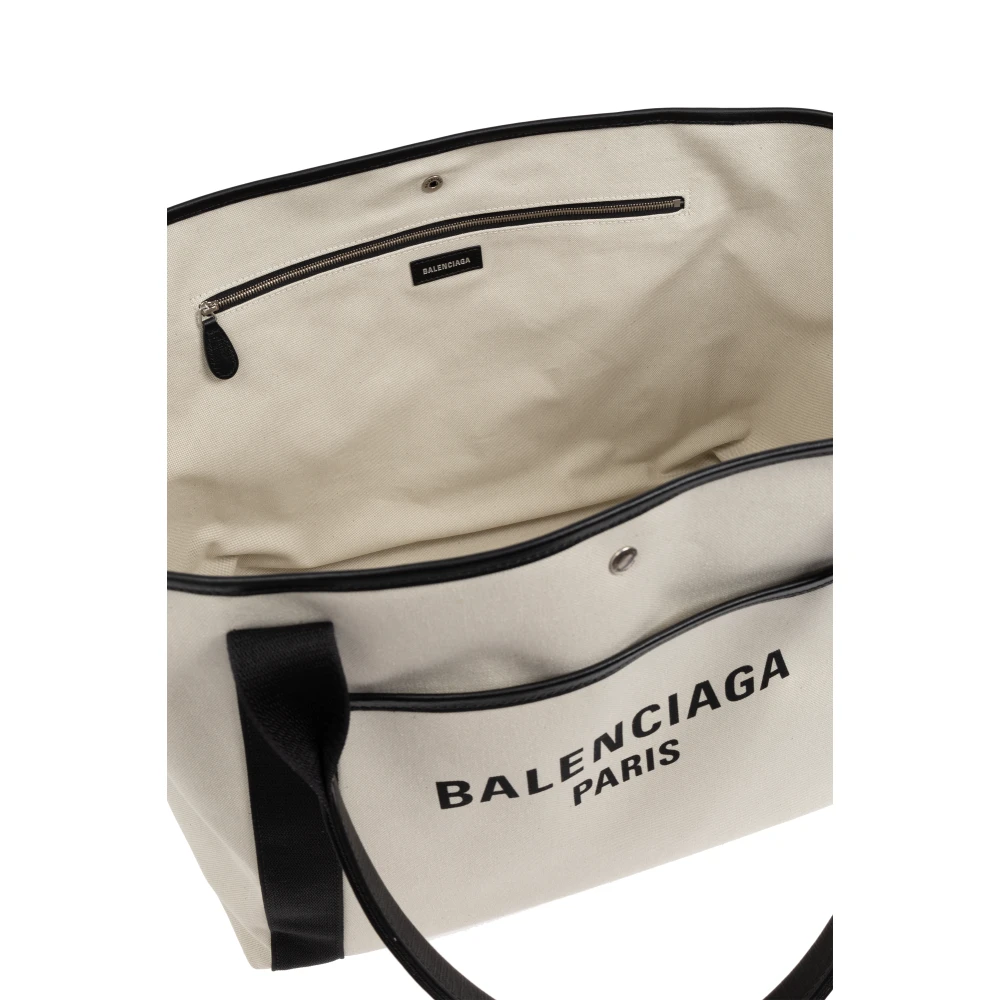 Balenciaga Tas Biarritz Groot type shopper Beige Dames