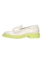 platte-schoenen-cream
