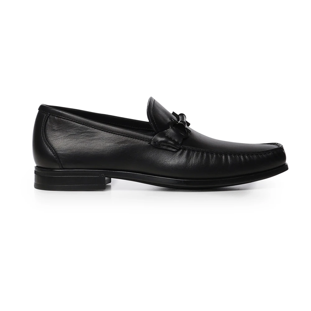 Ferragamo Gancini Versiering Loafers