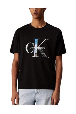 photo-monogram-t-shirt