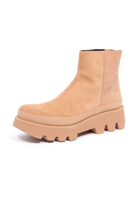 suede-ankle-boots-with-side-zip