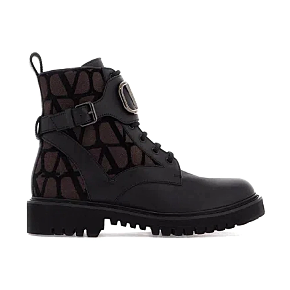Shoes > Boots > Lace-up Boots - - Valentino Garavani - Modalova