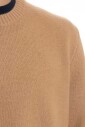 pull-edward-a-col-rond