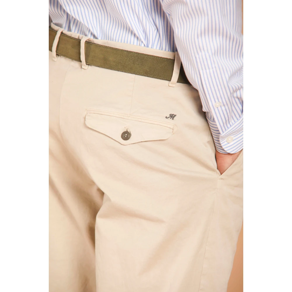 Mason's Chino broek met relaxte pasvorm IJskleur Beige Heren