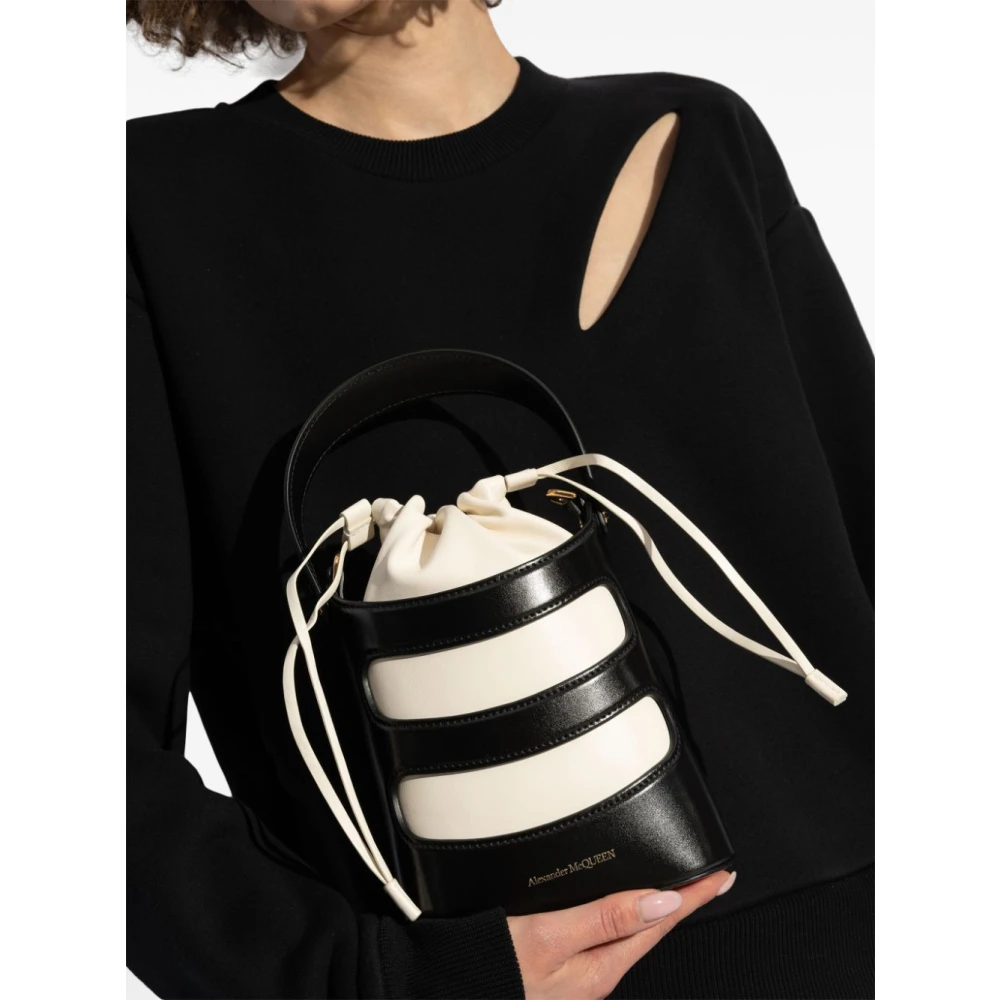 alexander mcqueen Kooi Harnas Handtas Zwart Black Dames