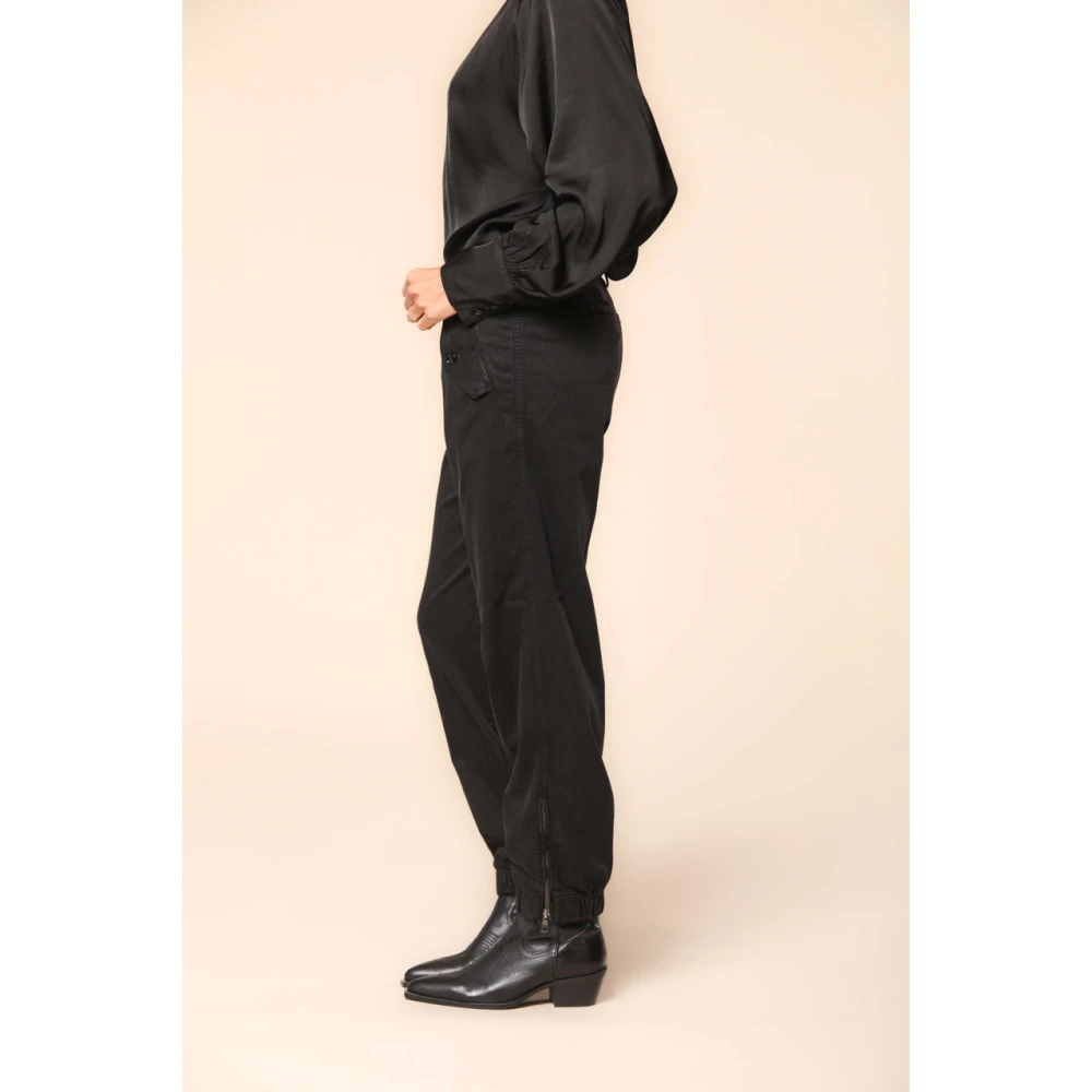 Mason's Curvy Cargo Broek in Stretch Satijn Black Dames