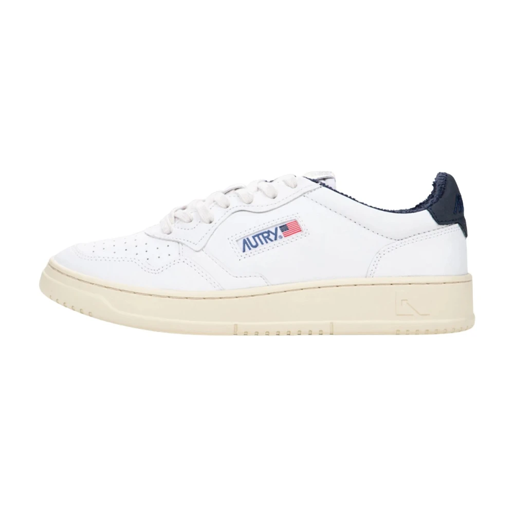Autry Sneakers, Female, 3 Uk, Medalist Low White