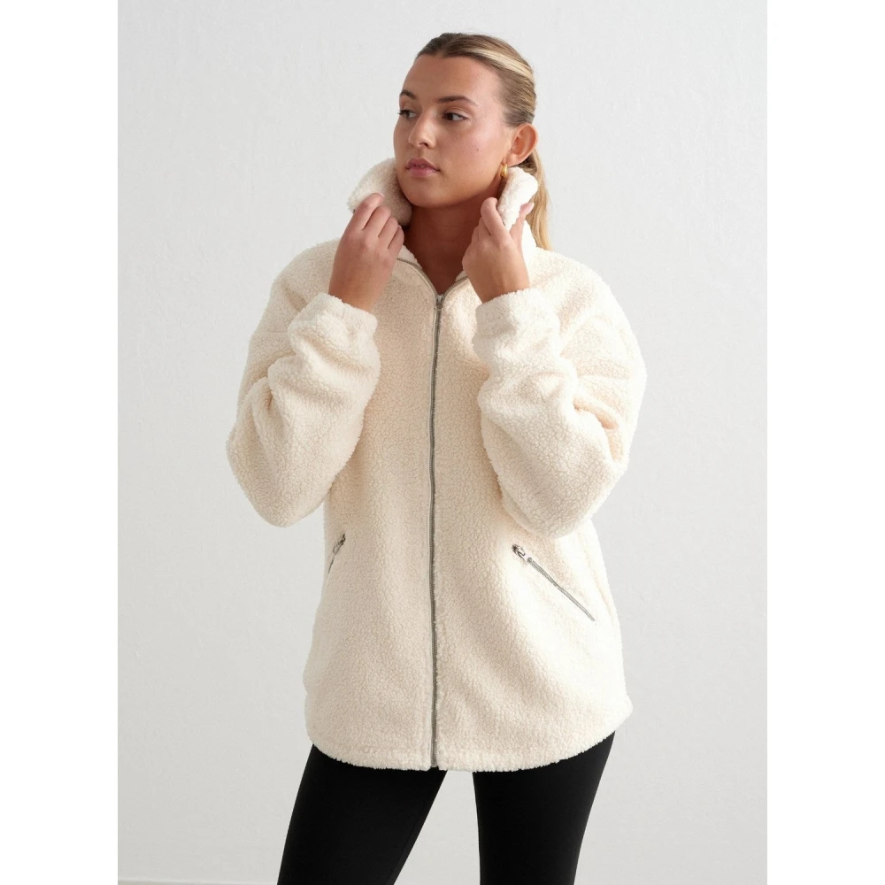 Aim'n Almond White Pile Jacket Beige Dames