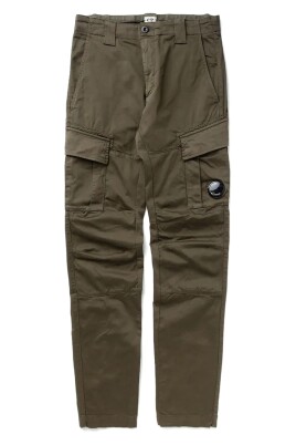 green-cargo-lens-pants-for-men
