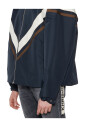 veste-coupe-vent-a-capuche