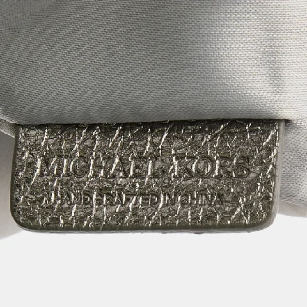 Michael Kors Pre-owned Leather totes Gray Dames