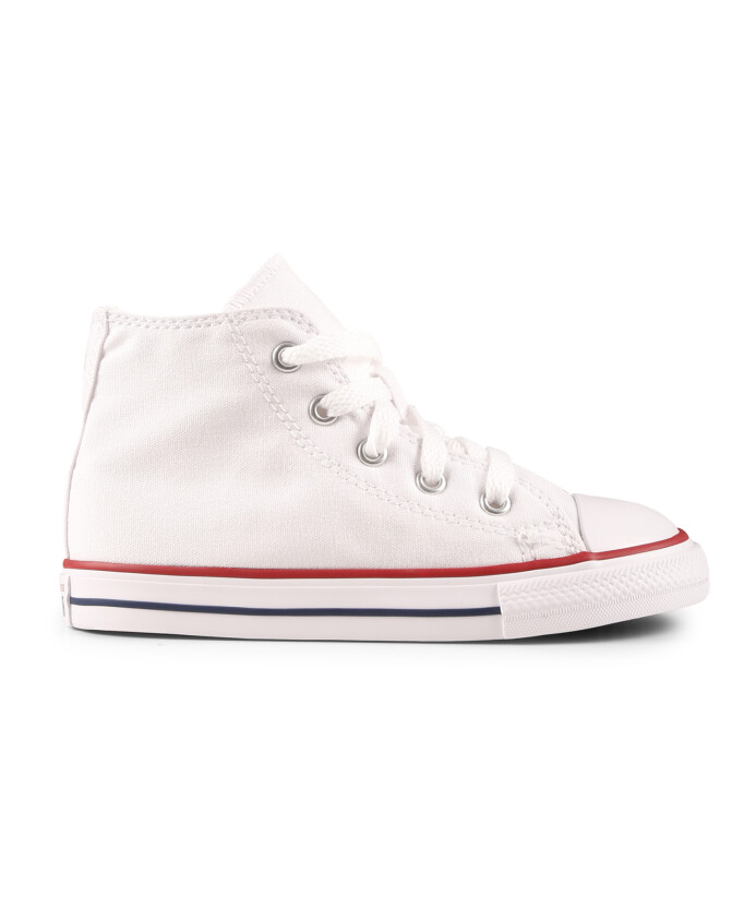 witte-canvas-sneakers-met-chuck-taylor-patch