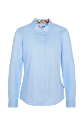 feminine-oxford-shirt-with-refined-details
