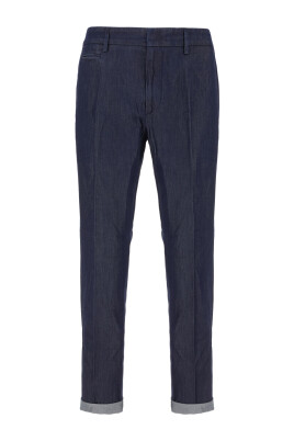 stylish-pants-for-men-and-women