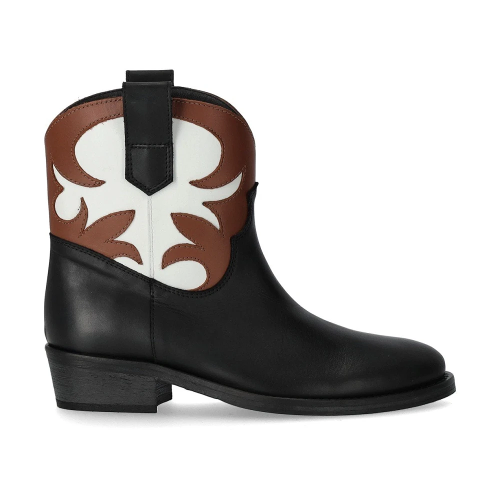 Shoes > Boots > Cowboy Boots - - Via Roma 15 - Modalova