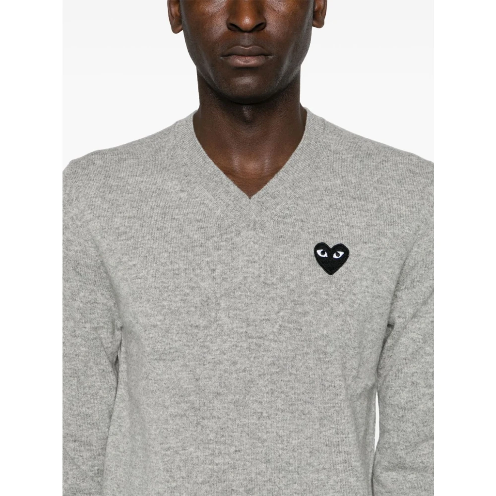 Comme des Garçons Grijze Hart Patch Pullover Sweater Gray Heren