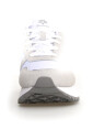 sneaker-blanche-avec-semelle-en-caoutchouc-surelevee