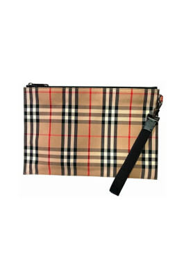 pre-owned-canvas-clutches