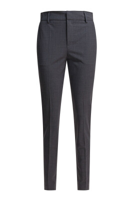 grey-wool-trousers-elegant-styling
