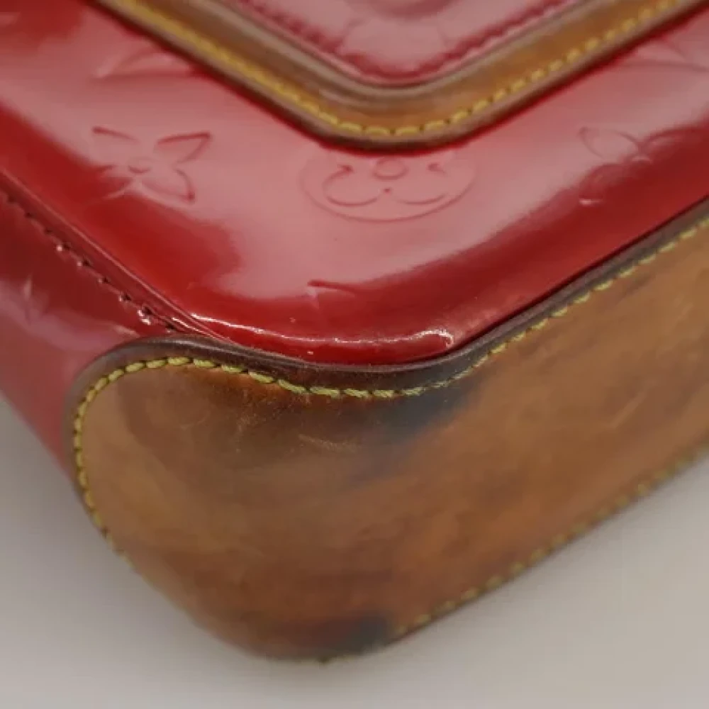 Louis Vuitton Vintage Pre-owned Leather pouches Red Dames