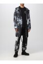 manteau-noir-elegant-avec-style-moderne