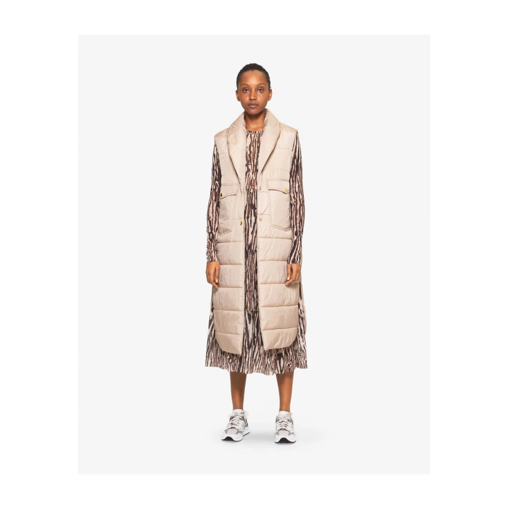 BAUM UND PFERDGARTEN Gewatteerd Taupe Vest Beige Dames