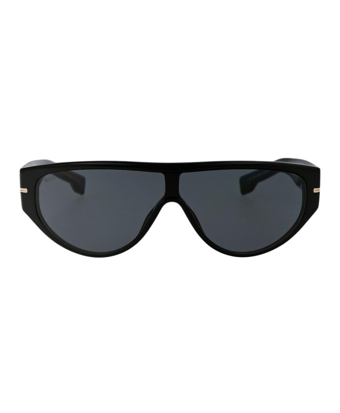 lunettes-de-soleil-carrees
