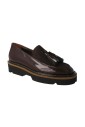 bruine-loafer-met-kwastjes
