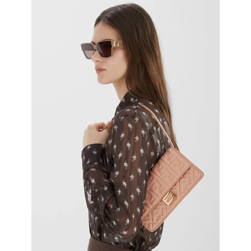 Fendi Roze Flap Schoudertas met FF Motif Pink Dames
