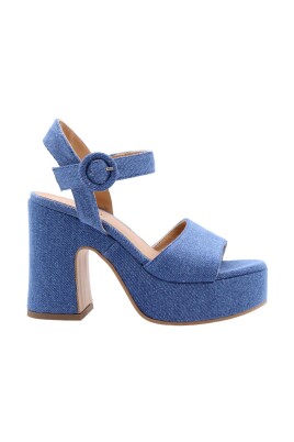 high-heel-sandals-wassenaar