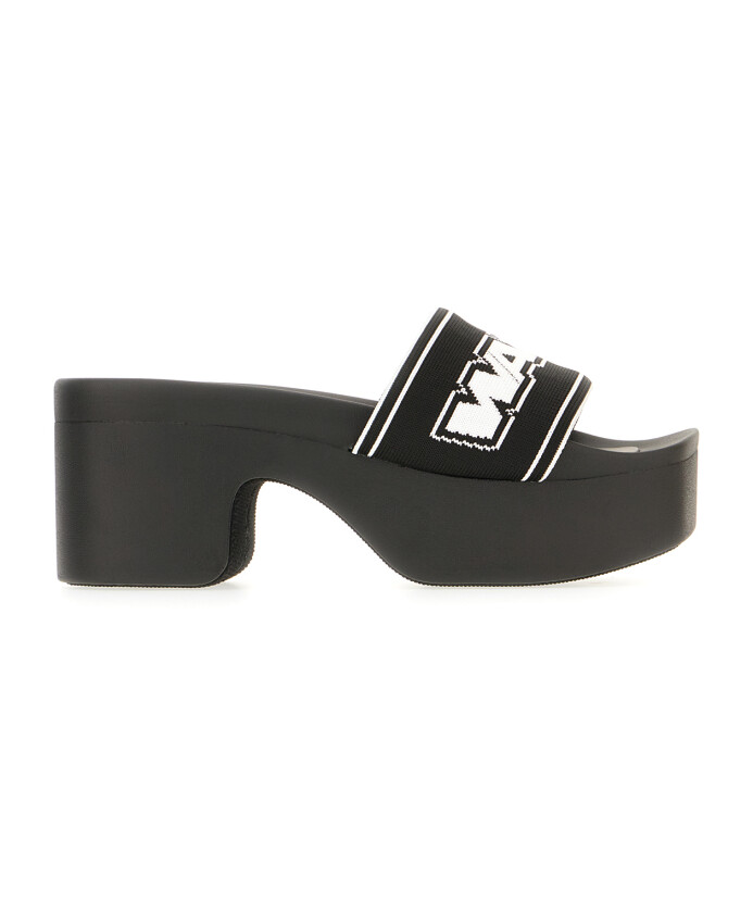 chaussons-confortables-pour-le-quotidien