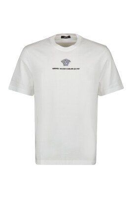 white-round-neck-t-shirt