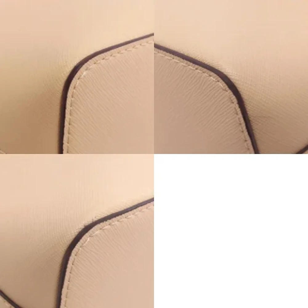 Michael Kors Pre-owned Leather totes Beige Dames