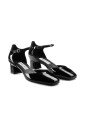 black-heeled-shoes
