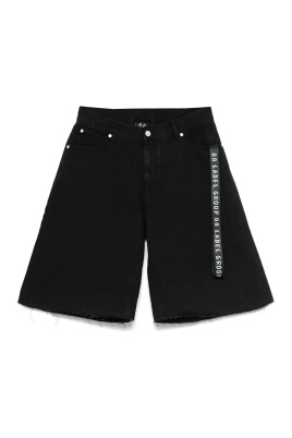 black-shorts-with-front-button-and-zip