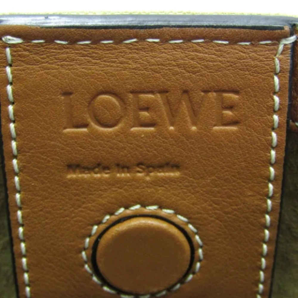 Loewe Pre-owned Leather totes Beige Dames
