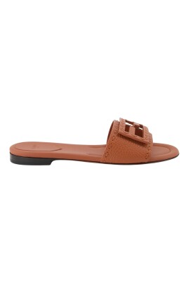 baguette-leather-sandals-spring-summer-2025