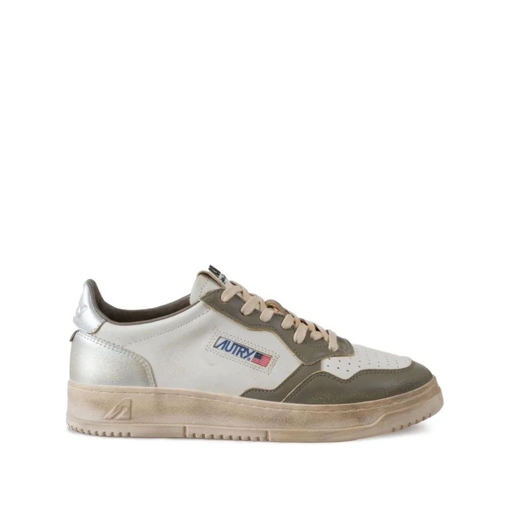 Autry - Shoes > Sneakers - White - Autry - Modalova