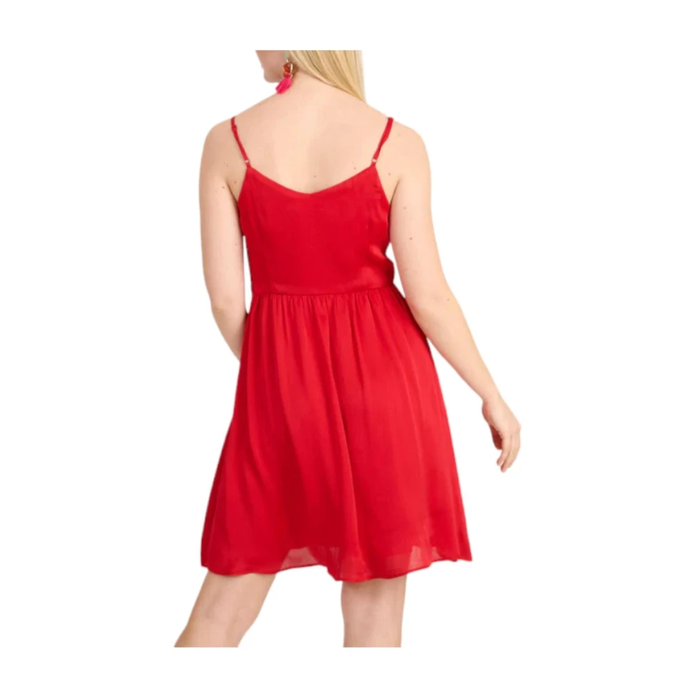 Naf Short Dresses Red Dames