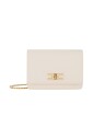 kleine-crossbody-tas-met-gouden-ketting