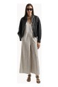 gestreepte-jumpsuit-met-elegante-stijl