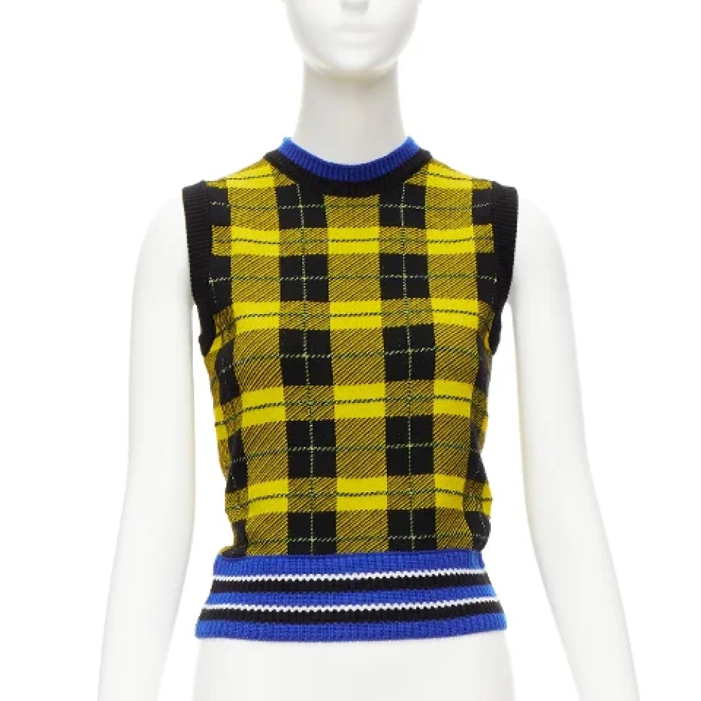 Versace Pre-owned Wool tops Yellow Dames
