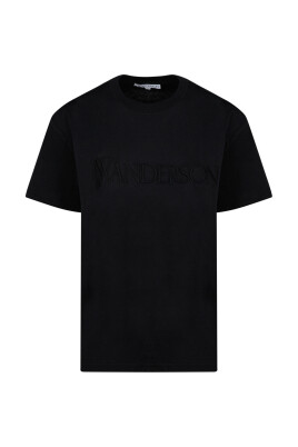 black-embroidered-logo-t-shirt