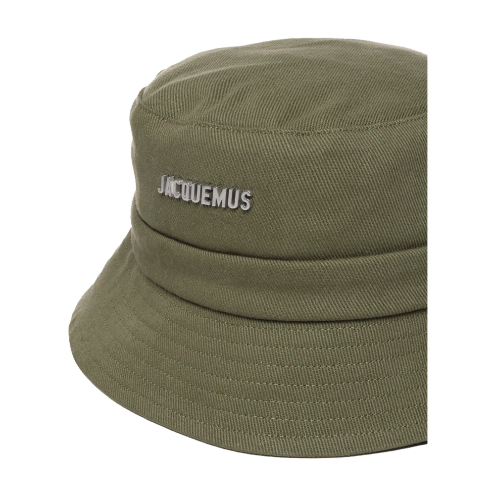 Jacquemus Khaki Bucket Hat met Metalen Logo Green Dames