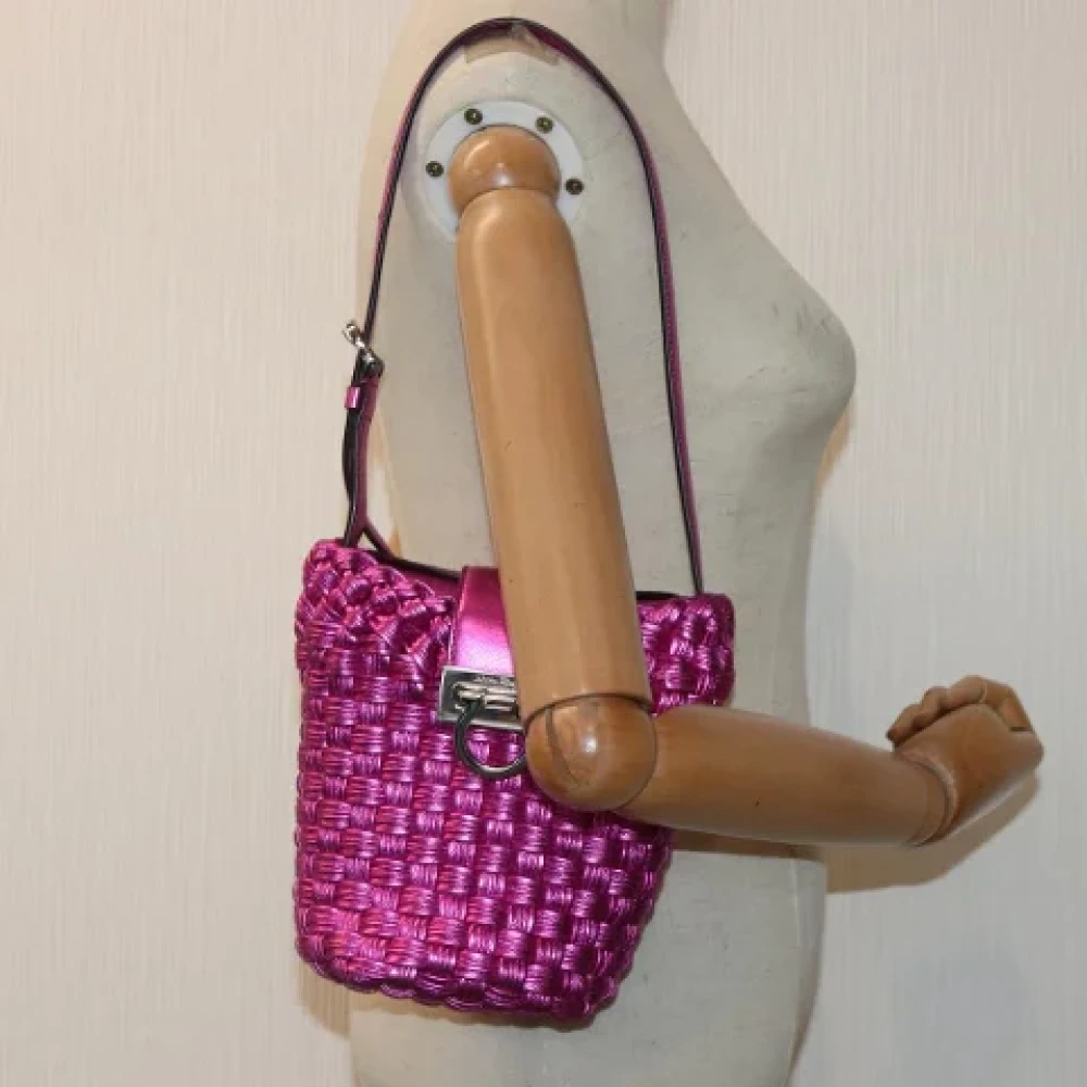 Salvatore Ferragamo Pre-owned Leather shoulder-bags Pink Dames