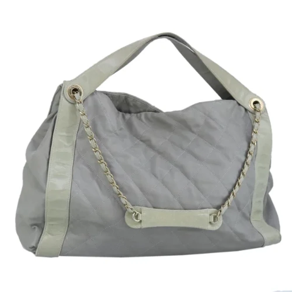Chanel Vintage Pre-owned Leather handbags Gray Dames