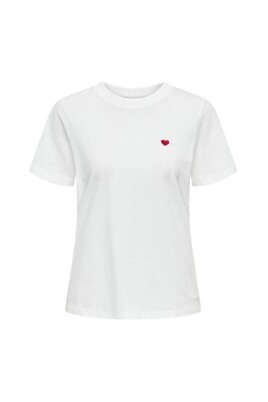 t-shirt-a-detail-coeur-et-manches-courtes