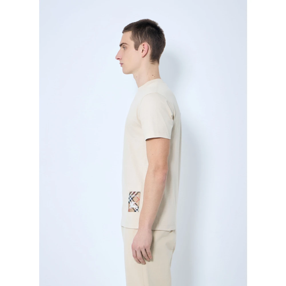 Burberry Logo Patch Crewneck T-Shirt Beige Heren